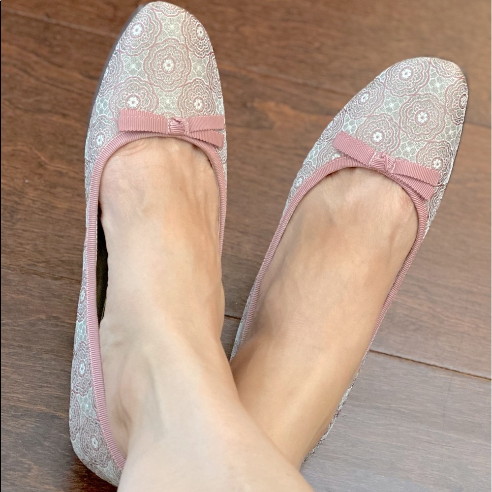 Nine West rose fabric flats with bow in sz 6